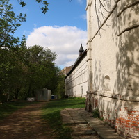 Южная стена Новоспасского монастыря