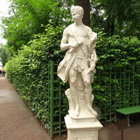 Летний сад. Скульптура "Полдень".