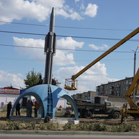 На улице Добровольского.