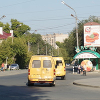 На улице Краматорской.