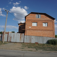 На улице Кандагачской.