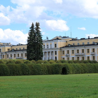 Первый корпус санатория Архангельское на месте Лимонной и Орхидейной оранжерей XVIII века