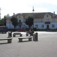 на площади Вирула