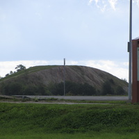 Террикон на въезде в Кохтла-Ярве со стороны Йыхви