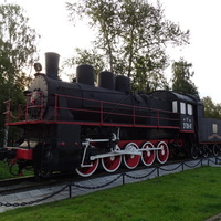 Паровоз - памятник