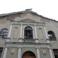 Нарва, район Кренгольма, руины дома культуры, фрагмент