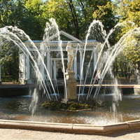 Фонтан Адам