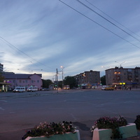 На площади Васнецова.