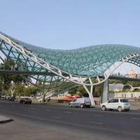 Тбилиси. Мост Мира.
