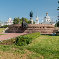 Памятник Афанасию Никитину.