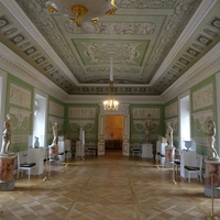 В залах Павловского дворца