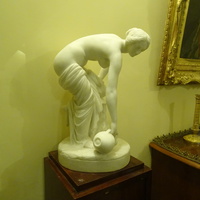 Павловский дворец. Выставка "Мир женщины и её увлечений"