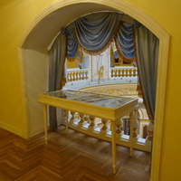 Павловский дворец. Выставка "Мир женщины и её увлечений"