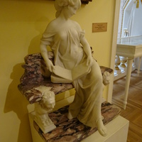 Павловский дворец. Выставка "Мир женщины и её увлечений"