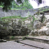 Тойла. Ору-парк. Грот Серебряный источник