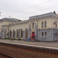 Південний вокзал станції ім Шевченка, побудований в 1952 році.