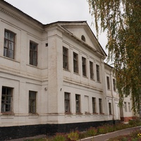 Старая школа, малый графский дом