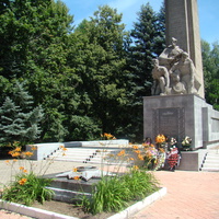 Поныри. Памятник саперам Курской битвы