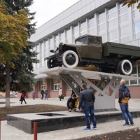 Памятник воинам-автомобилистам 1941-1945 годов.