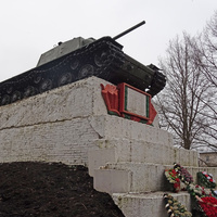 Памятник "Танк КВ-1"