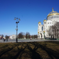 Вид на Якорную площадь и Никольский собор.