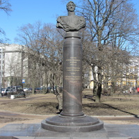 Московский сад . Памятник М. А. Милорадовичу