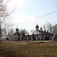 Церковь Новомучеников Подольских и часовня Михаила Архангела