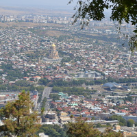 Вид на город с горы Мтацминда