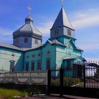 Деревянная Николаевская церковь в с. Орловец возведена в 1876-86 гг
