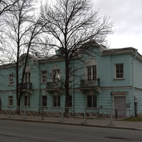 Улица Аврова, 8