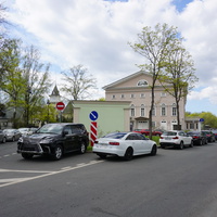 Набережная реки Крестовки.