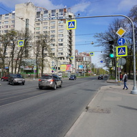 На улице Савушкина.