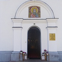 Вход в Ильинскую церковь усыпальницу Богдана Хмельницкого.
