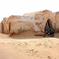 Мос-Эспа. Место съёмок фильма "Звёздные войны".