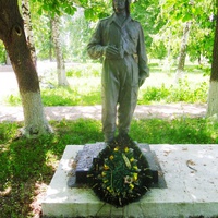 Памятник воинам, погибшим в ВОв, с. Ротмистровка