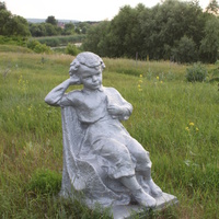 Титовка. Скульптура маленького Володи Ульянова.