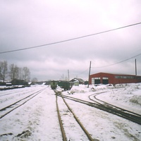 Станция Семигородняя. Вид от главного здания в восточном направлении. 21.03.2004