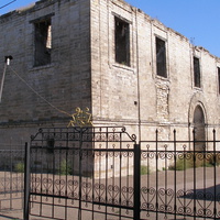 Развалины церкви в поселке Зайцево