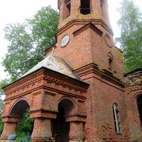 Вид разрушенной церкви в Ясенском.