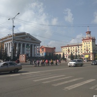 Площадь Ленинского комсомола