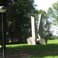 Памятник астроному Струве
