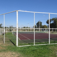 Теннисный корт в Кучманском парке
