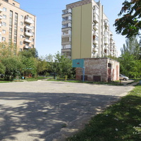 Спортплощадка во дворе Курчатова,55