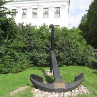 Памятный знак в честь 310 годовщины основания Кронштадтской крепости
