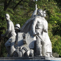 Памятник героям батареи Оганова-Вавилова
