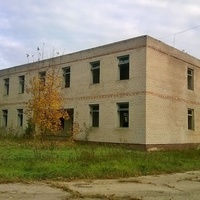 Здание в д. Гутница