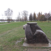 Скульптура «Бинокль»