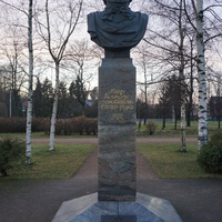 Памятник Петру1.