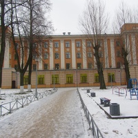 Школа № 565 Кировского района