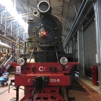 Музей железных дорог России. Пассажирский паровоз. Год выпуска 1950